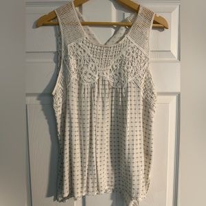 Sleeveless cream tank with crochet detail